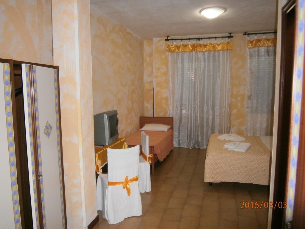 Albergo Il Cantuccio Bolano Ngoại thất bức ảnh